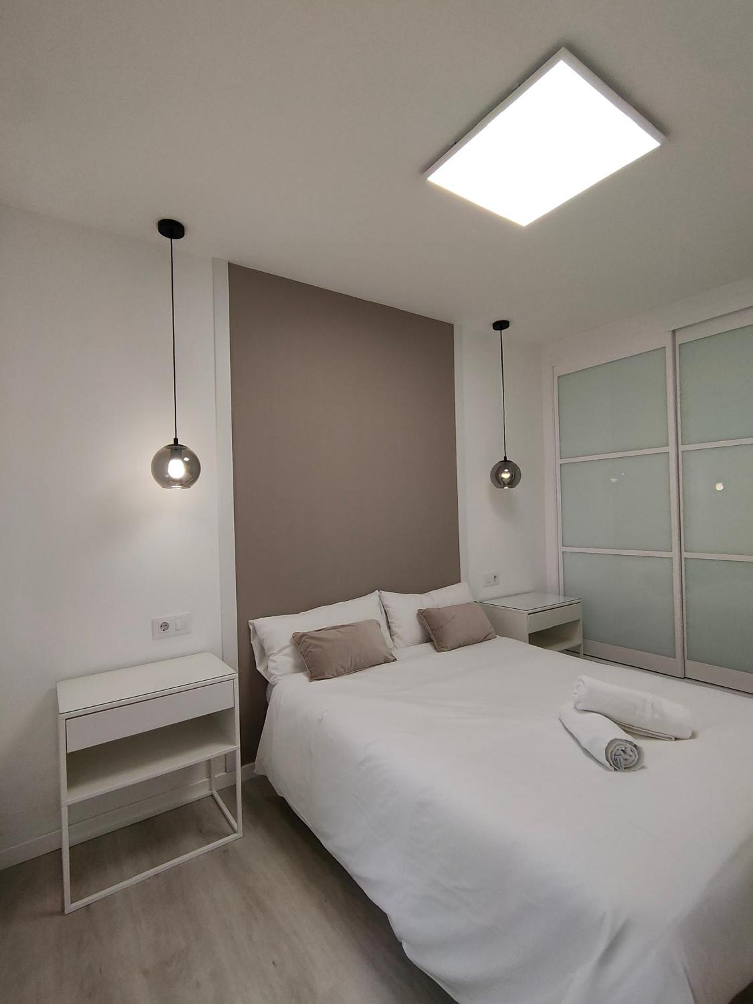 Appartement Casa Mallen, Con Amplia Terraza, En El Barrio De Nervion Séville