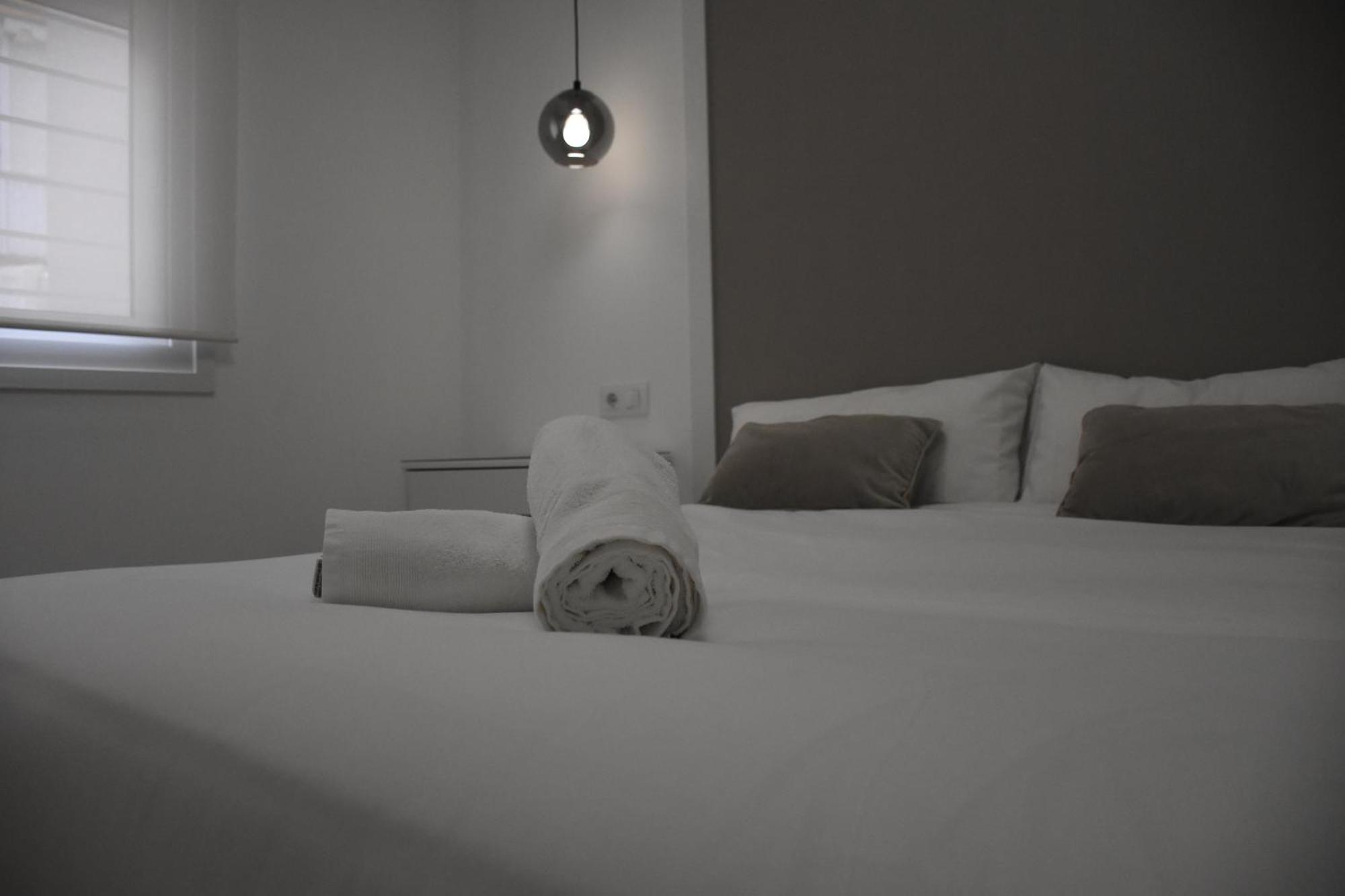Apartment Casa Mallen, Con Amplia Terraza, En El Barrio De Nervion